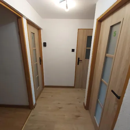 2050 Zwyciestwa 23 - Tanie - Samodzielne Zameldowanie - Self Check In Pansiyon Poznan