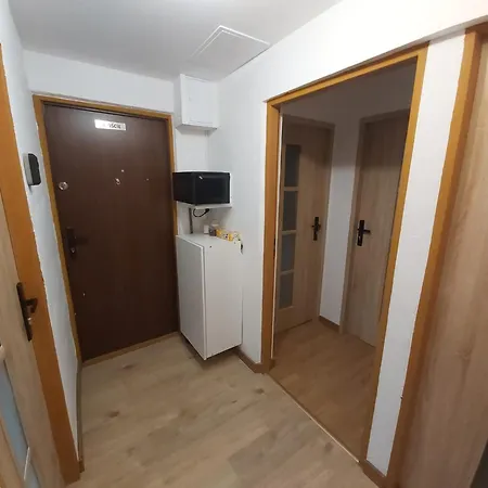 Homestay 2050 Zwyciestwa 23 - Tanie - Samodzielne Zameldowanie - Self Check In