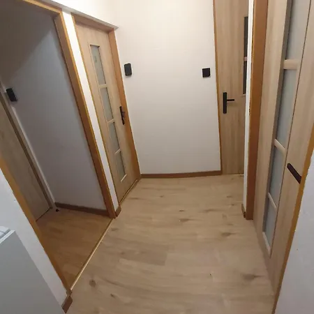 2050 Zwyciestwa 23 - Tanie - Samodzielne Zameldowanie - Self Check In Ubytování v soukromí Poznaň