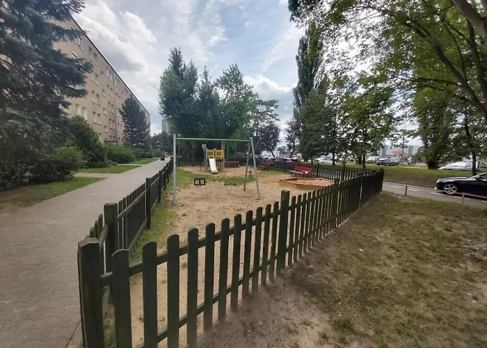 Homestay 2050 Zwyciestwa 23 - Tanie - Samodzielne Zameldowanie - Self Check In Poznan