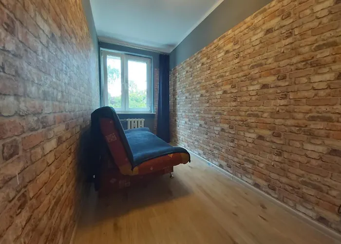 2050 Zwyciestwa 23 - Tanie - Samodzielne Zameldowanie - Self Check In Homestay