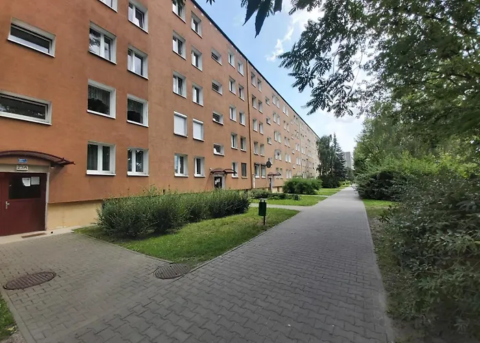 2050 Zwyciestwa 23 - Tanie - Samodzielne Zameldowanie - Self Check In Homestay *